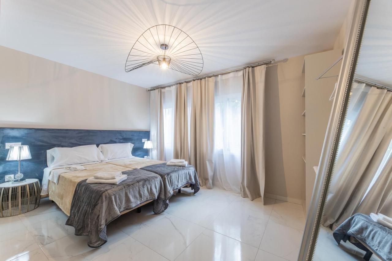 Residencia Deportiva Rozarossa Hotel Estepona Ngoại thất bức ảnh